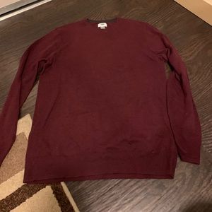 Old Navy burgundy sweater